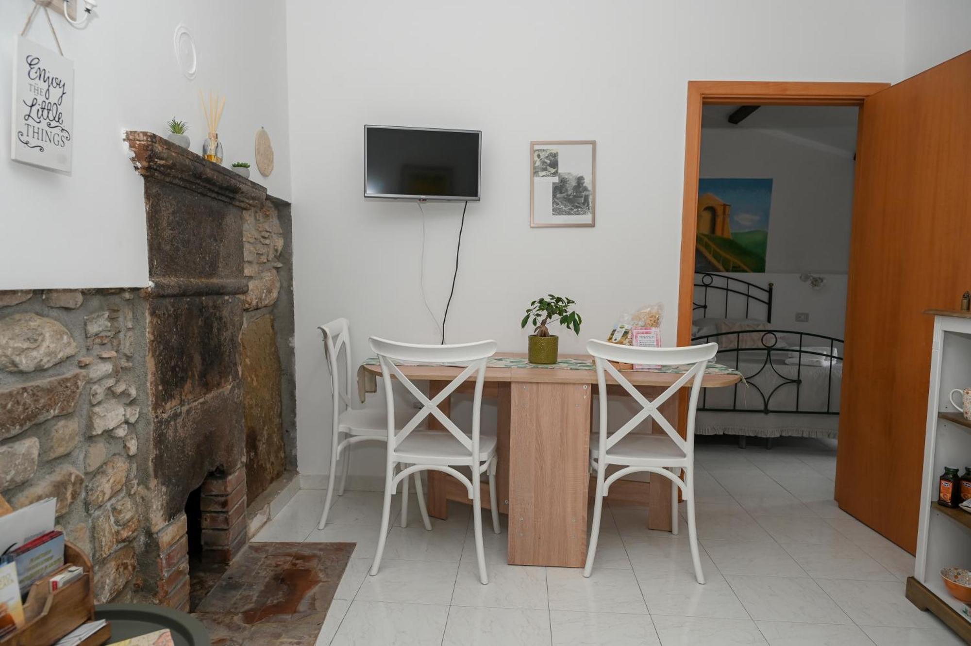 Karlin'S House Anzi - Albergo Diffuso 외부 사진